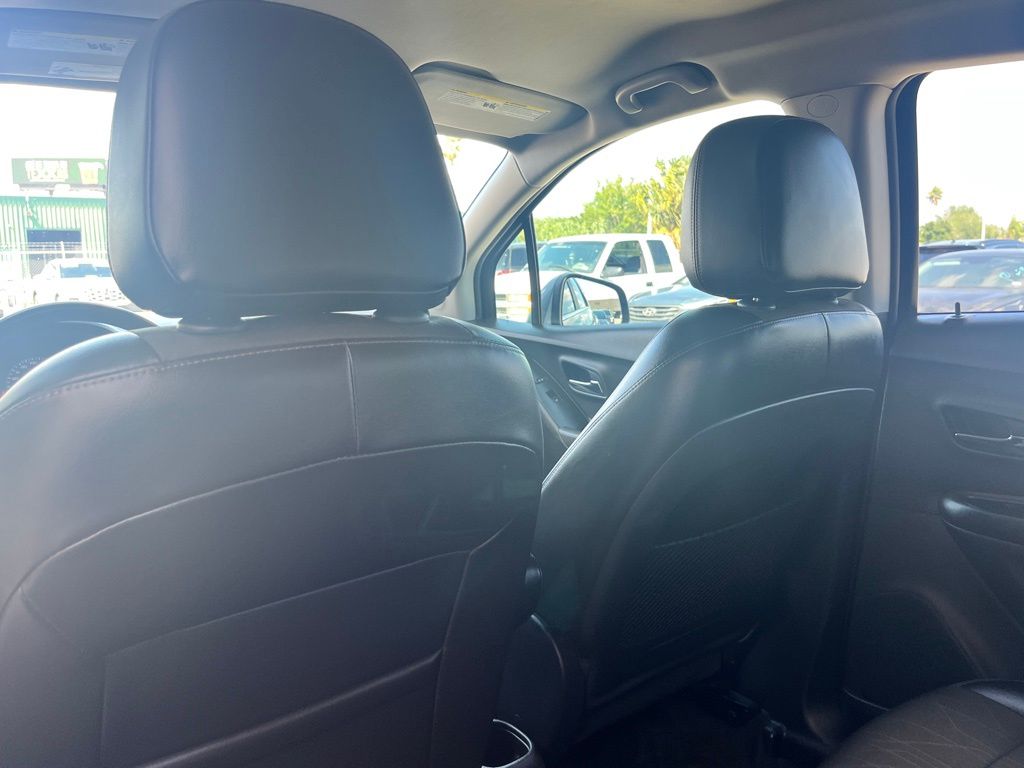 2019 Chevrolet Trax LT 13