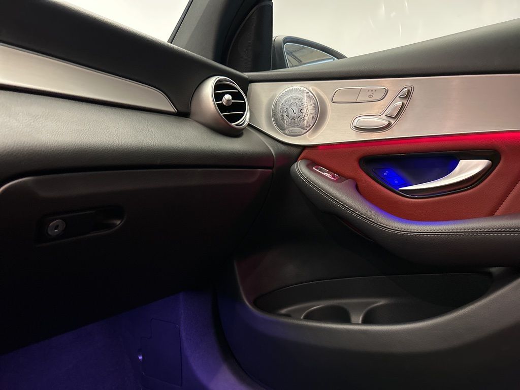 Thumbnail: 2020 Mercedes-Benz GLC - 20
