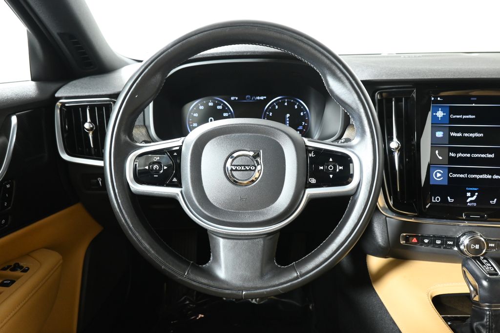 Thumbnail: 2020 Volvo S90 - 15