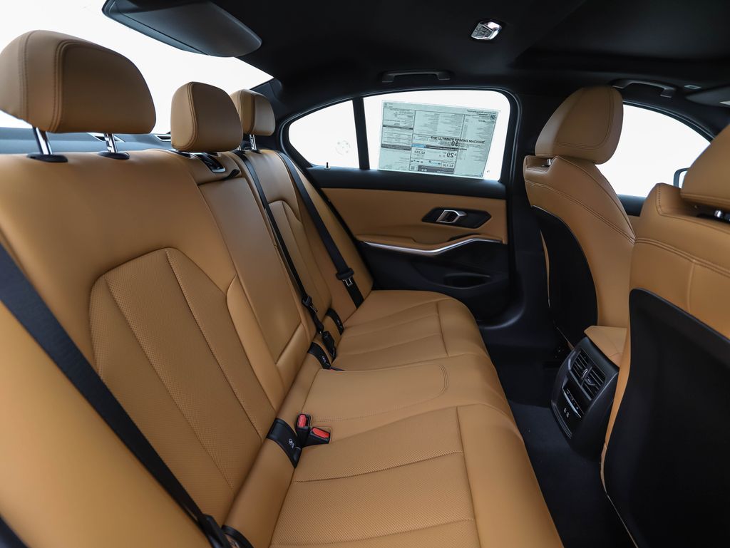 Thumbnail: 2026 BMW 3 Series - 27
