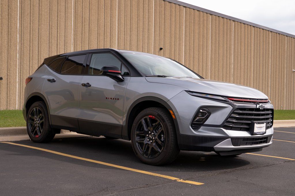 2025 Chevrolet Blazer 2LT's photo