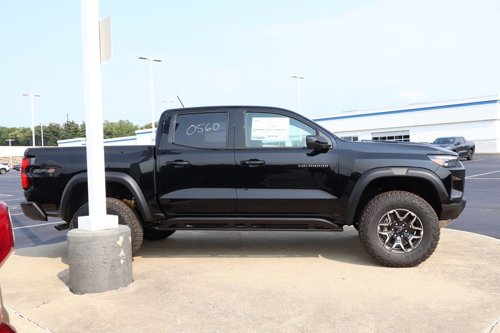 Thumbnail: 2026 Chevrolet Colorado - 9