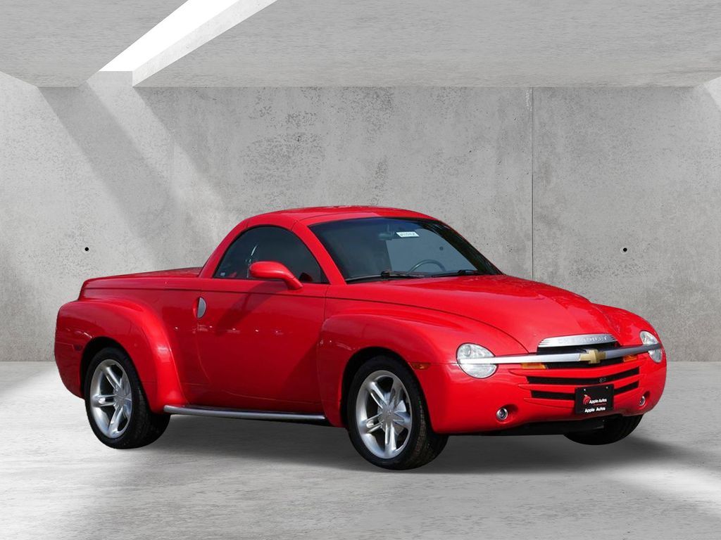 2004 Chevrolet SSR LS RWD