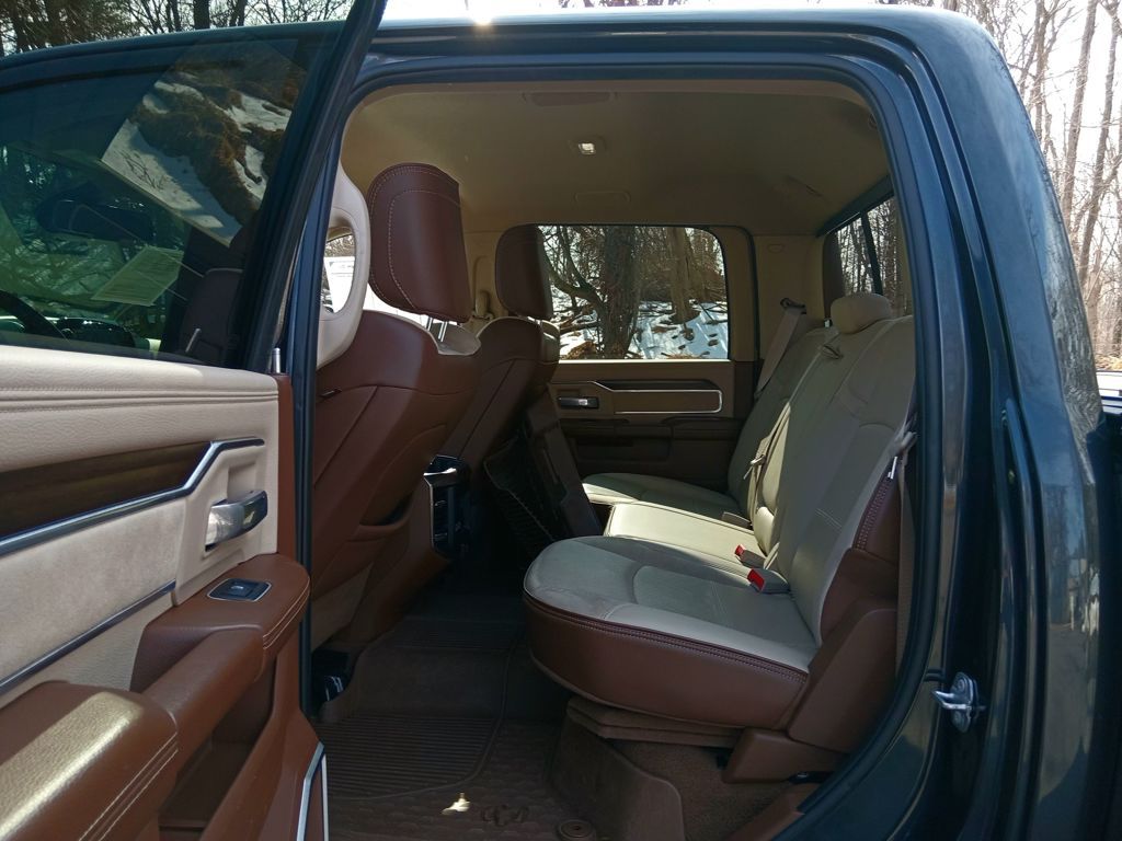 2022 Ram 2500 Laramie Crew Cab 4x4 6'4" Box