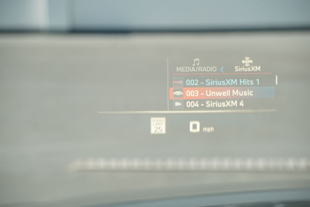 Thumbnail: 2026 BMW 4 Series - 8