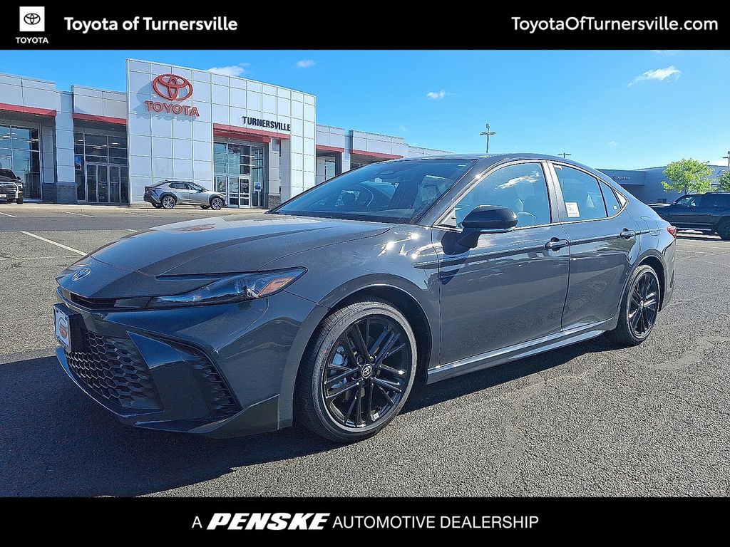 2025 Toyota Camry SE Hero Image