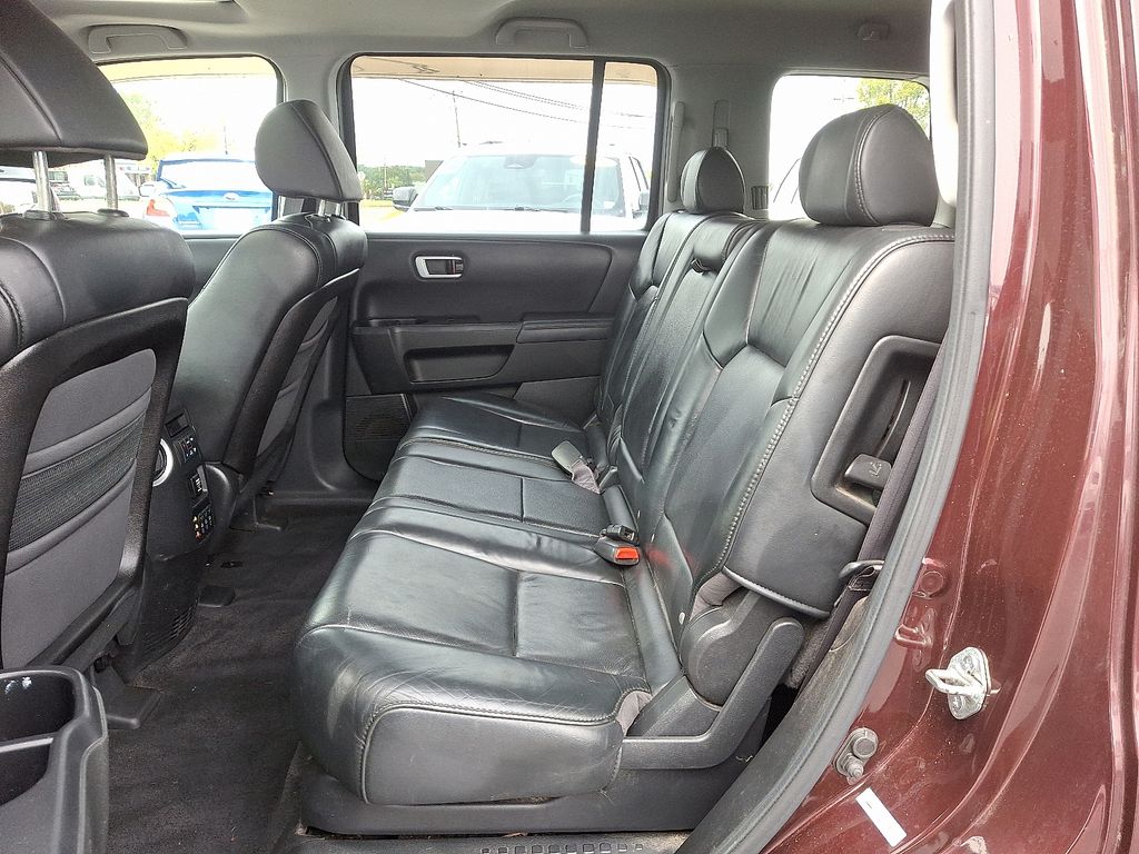 Thumbnail: 2011 Honda Pilot - 10