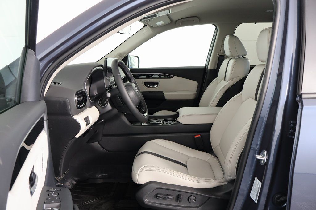 Thumbnail: 2026 Honda Pilot - 5