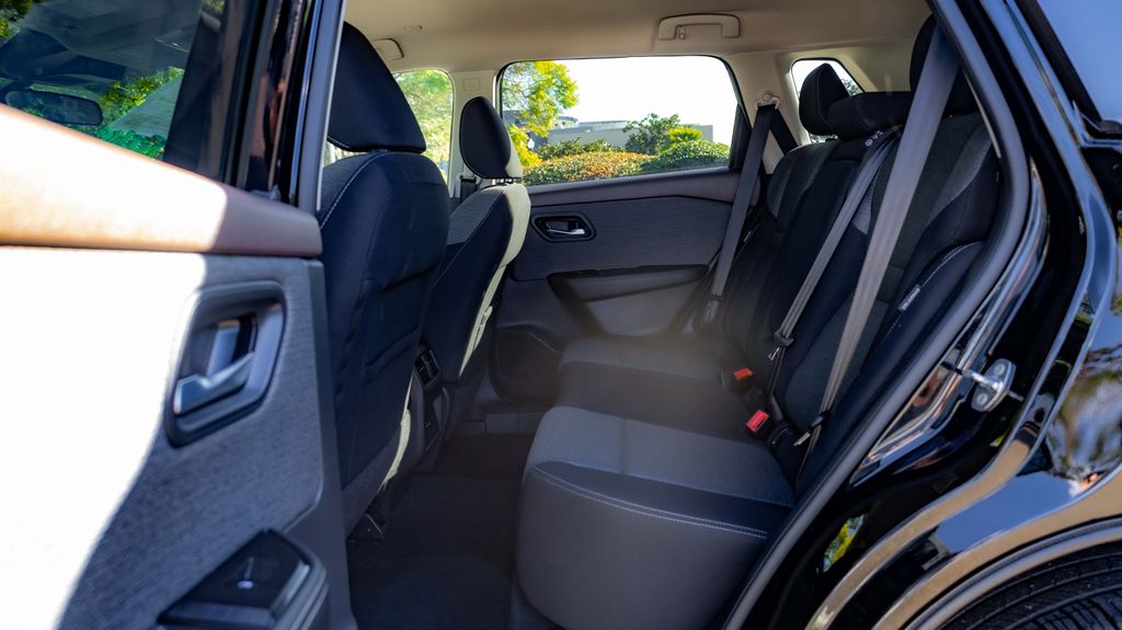 Used 2022 Nissan Rogue SV 4D Sport Utility