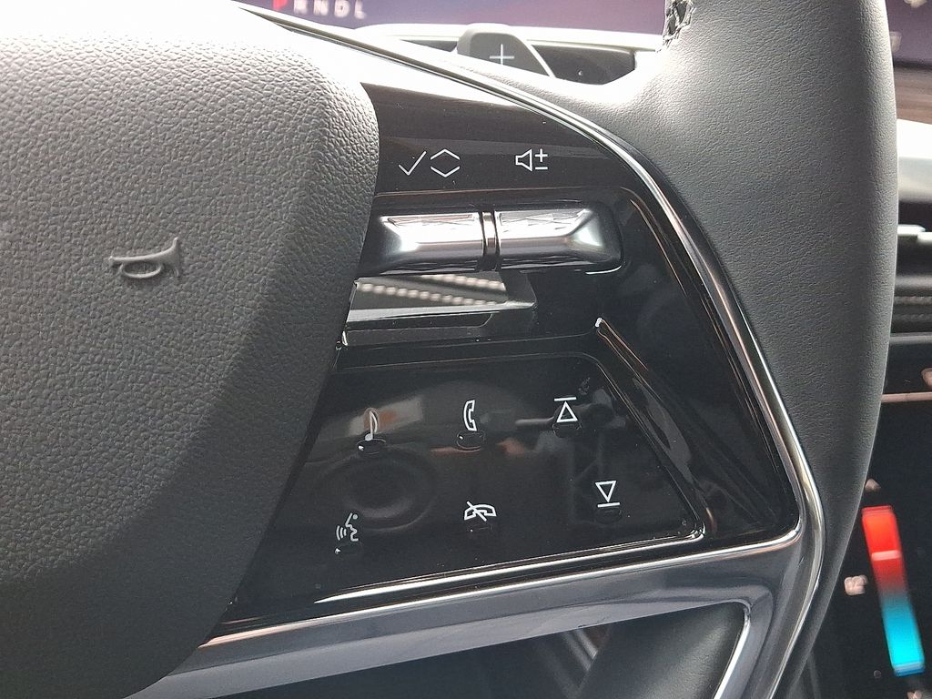 Thumbnail: 2026 Cadillac Escalade - 25