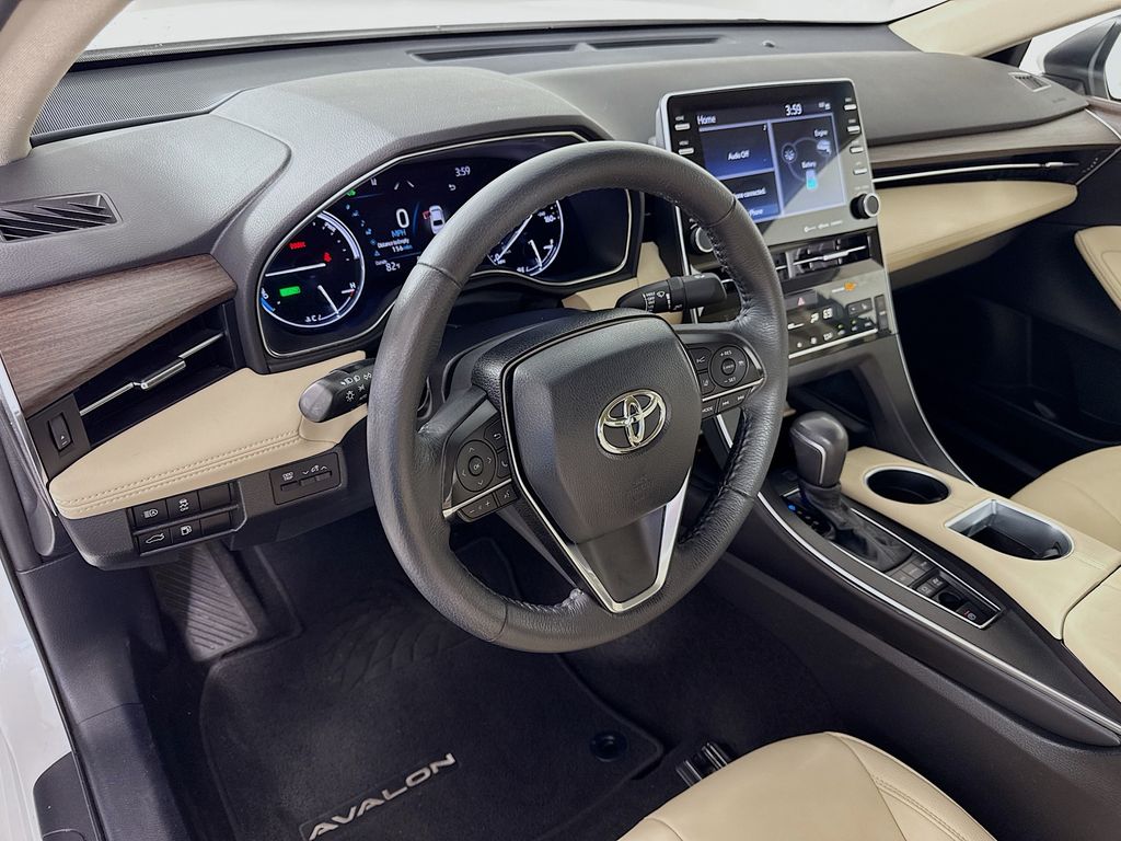 Thumbnail: 2021 Toyota Avalon - 9