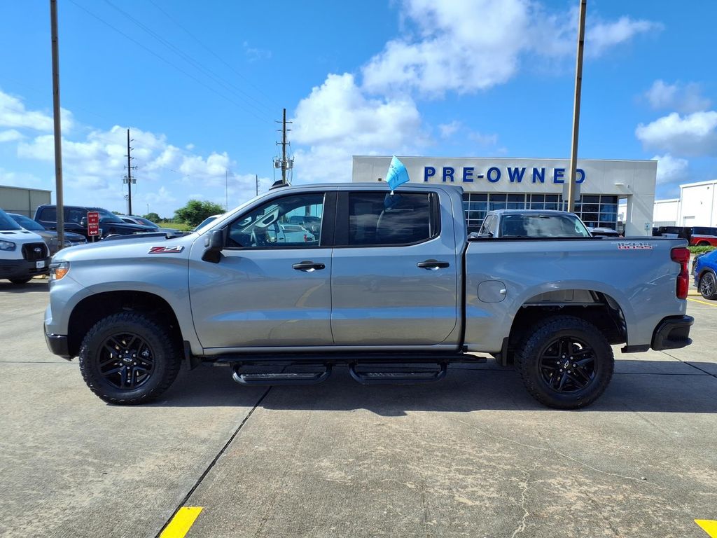 2024 Chevrolet Silverado 1500 Custom Trail Boss - 2