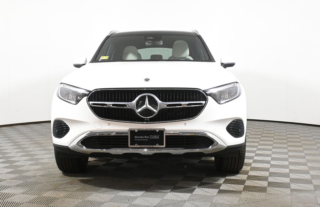 Thumbnail: 2026 Mercedes-Benz GLC - 10