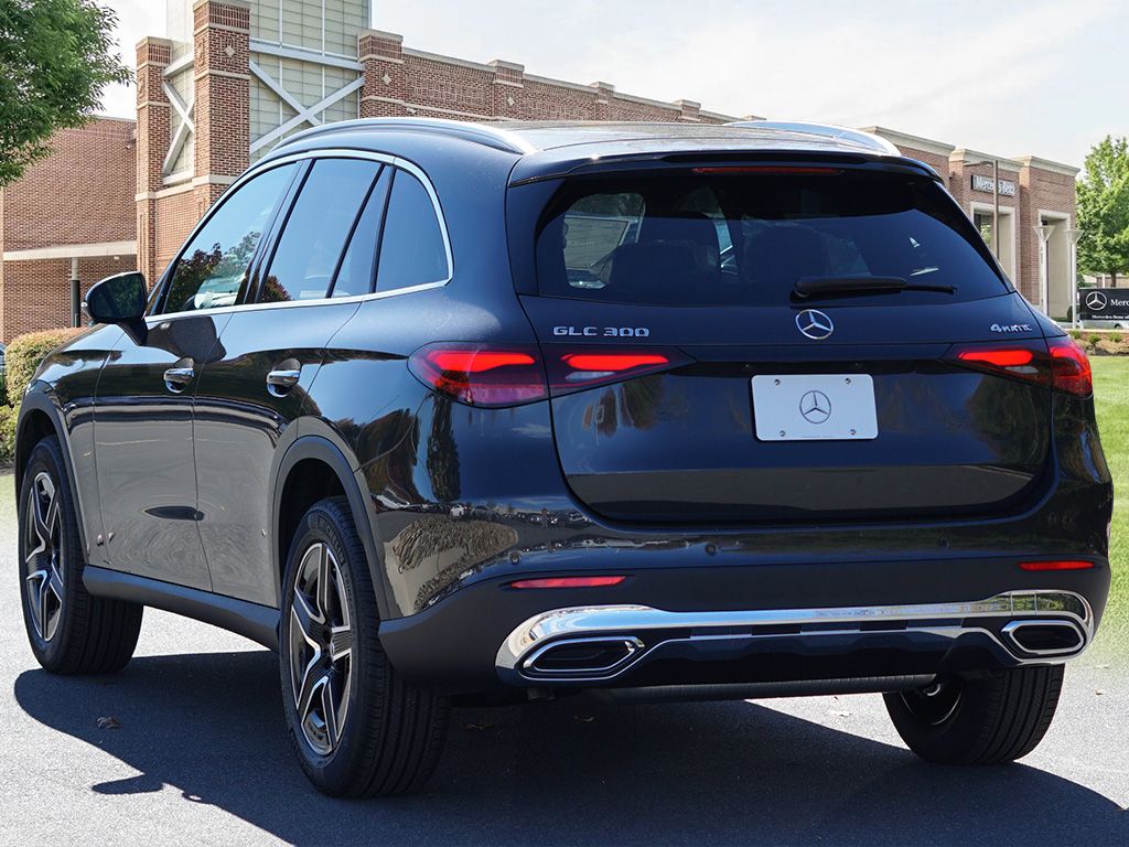 Thumbnail: 2026 Mercedes-Benz GLC - 7