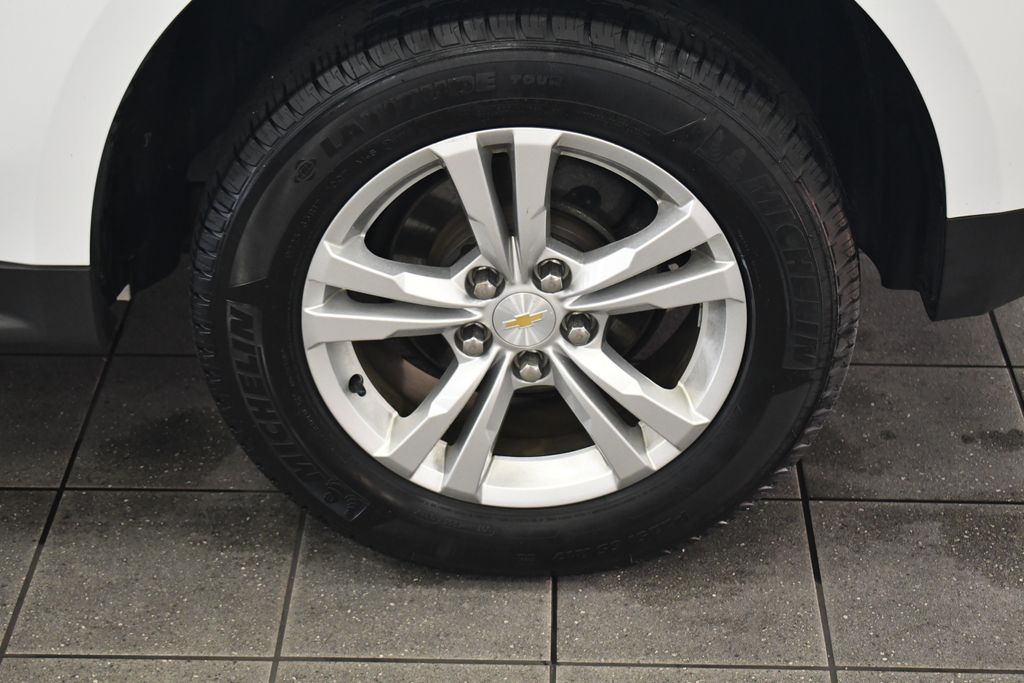Thumbnail: 2013 Chevrolet Equinox - 12