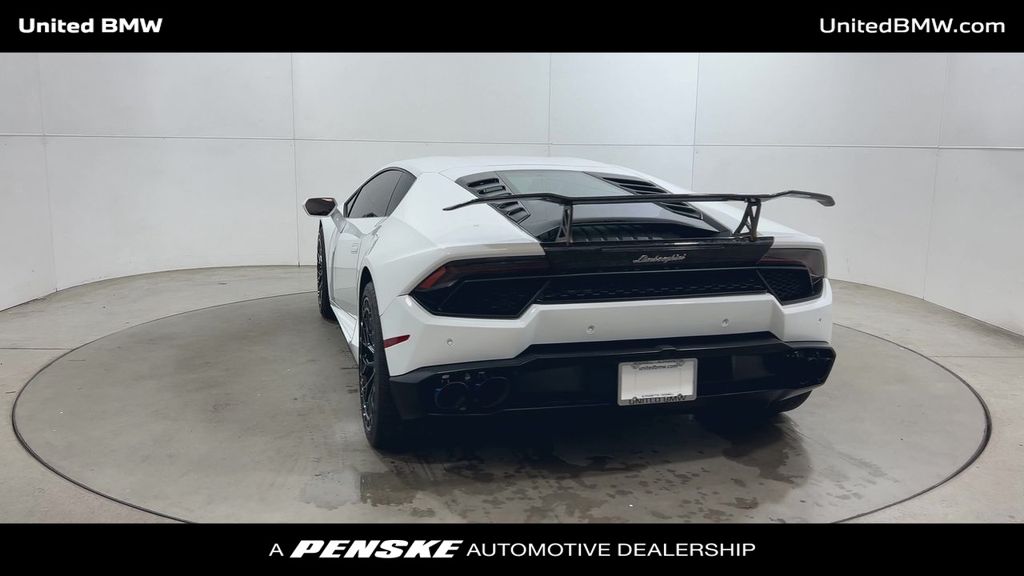 Thumbnail: 2017 Lamborghini Huracan - 7