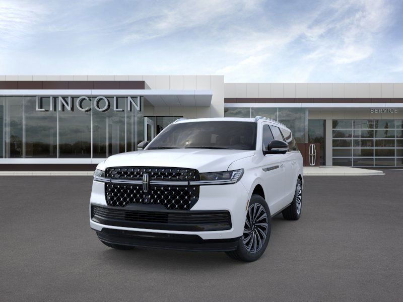 Thumbnail: 2025 Lincoln Navigator L - 2