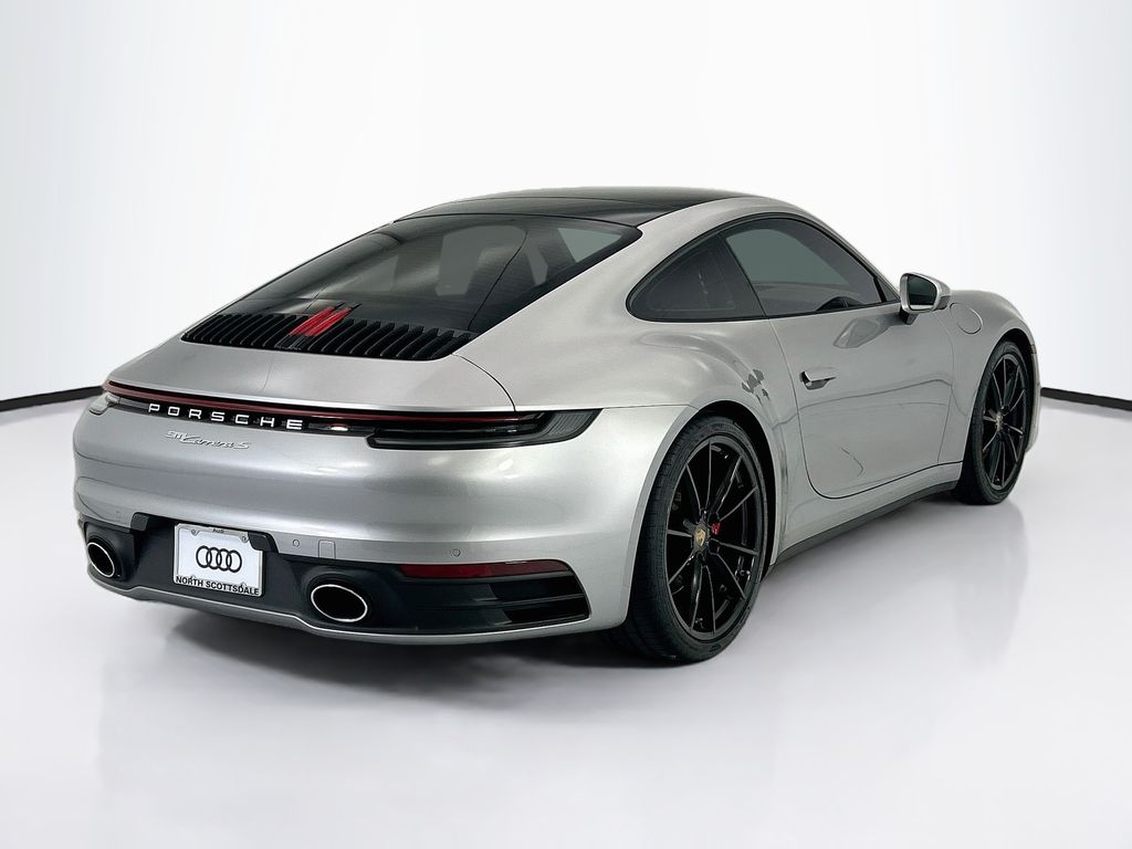 Thumbnail: 2020 Porsche 911 - 5