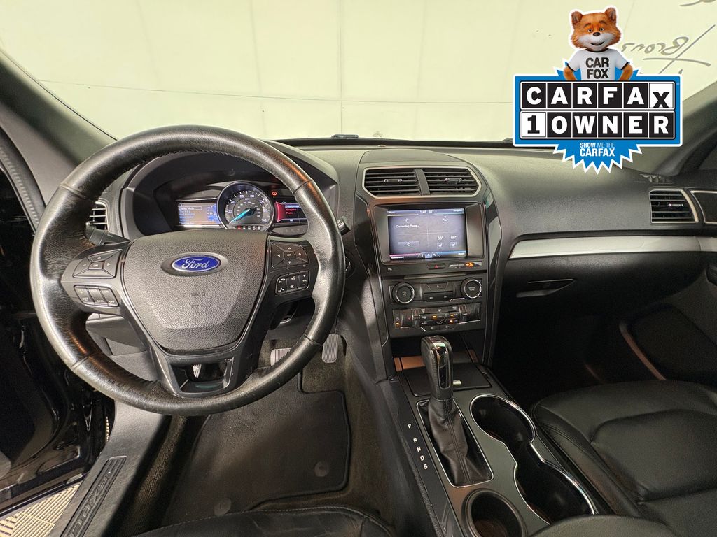 Used 2016 Black Ford XLT image 8