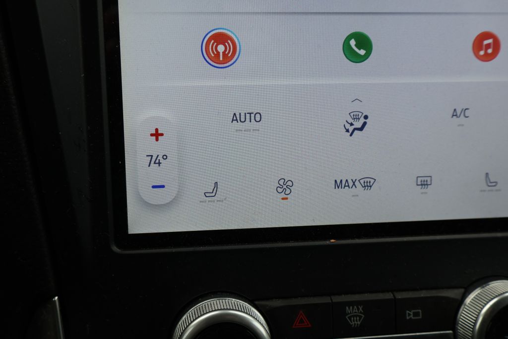 Thumbnail: 2023 Ford Edge - 26