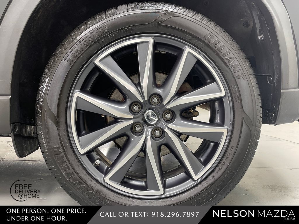 Used 2018 Black Mazda Grand Touring image 14