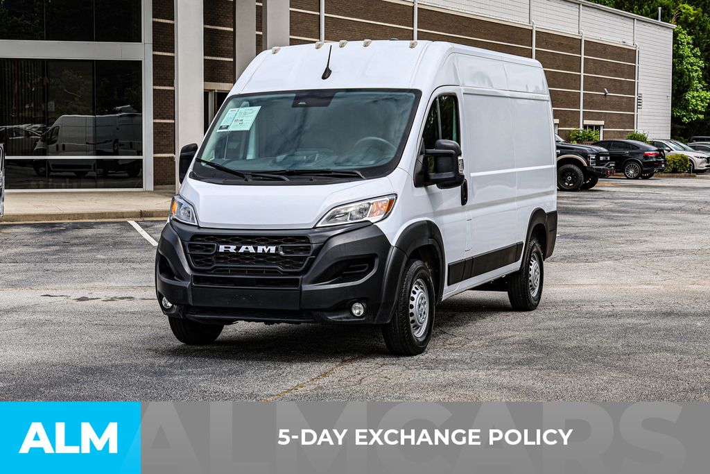 Used 2025 White Ram High Roof/ MT Certified image 4