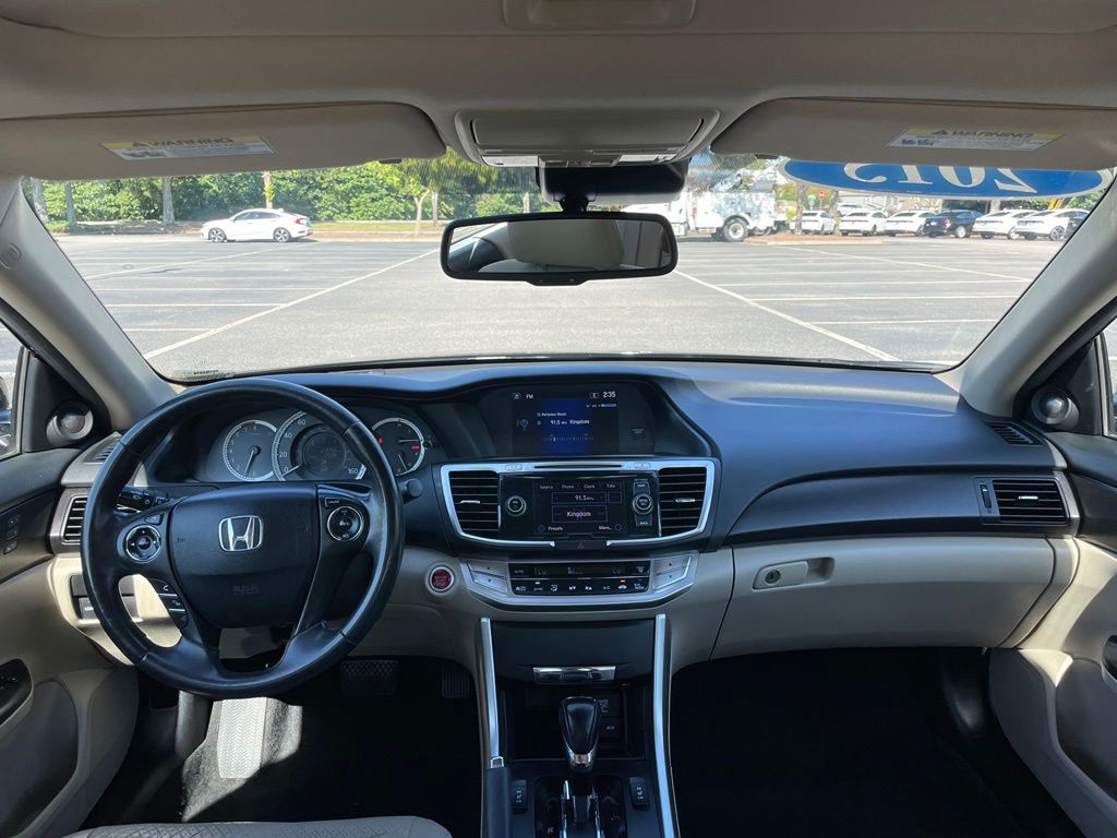 Thumbnail: 2015 Honda Accord - 10