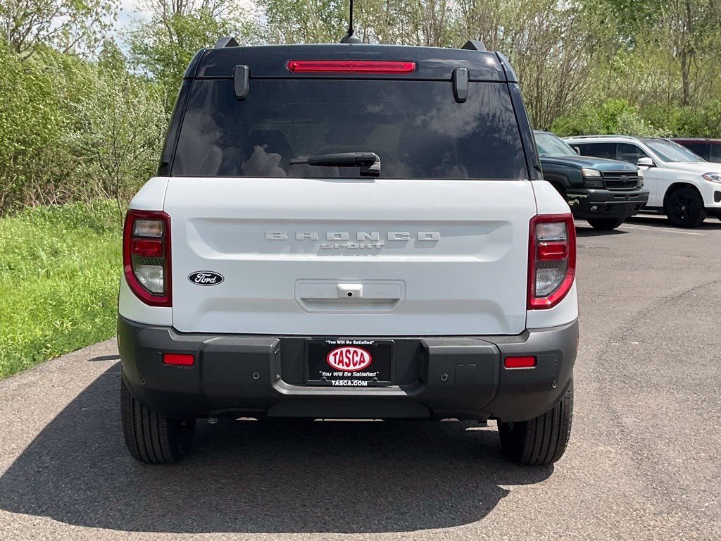 New 2026 White Ford Outer Banks image 29