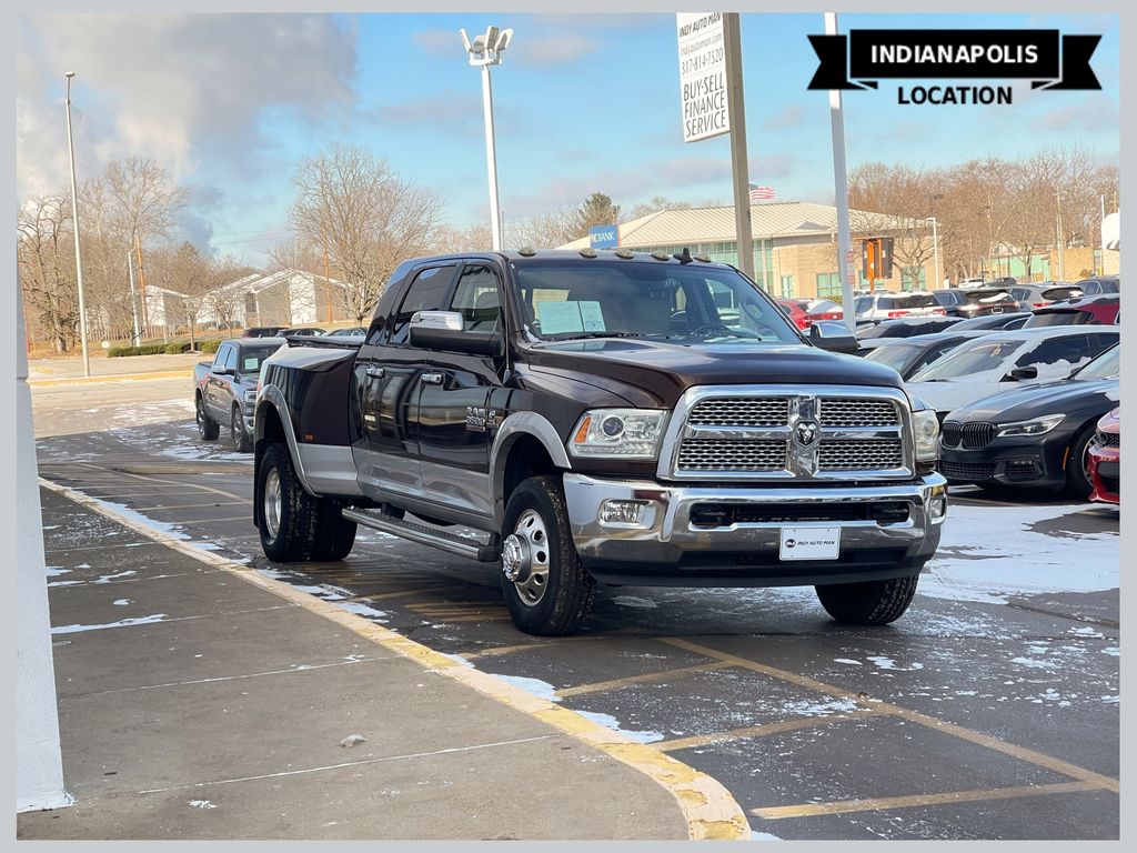 2013 RAM 3500 Laramie Mega Cab DRW 4WD