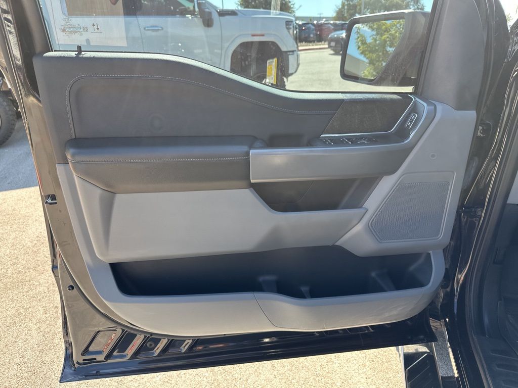 Used Car 2021 Ford F-150  Xlt For Sale Under $40,000 In Austin, Texas