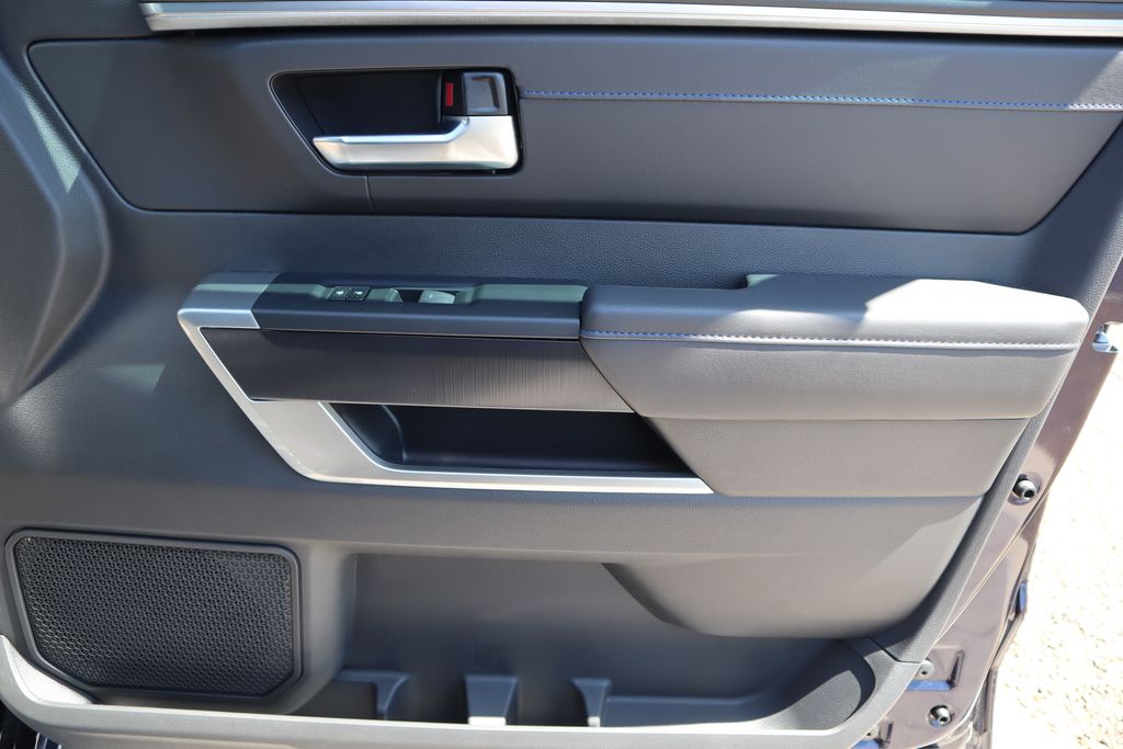 Thumbnail: 2025 Toyota Tundra - 24