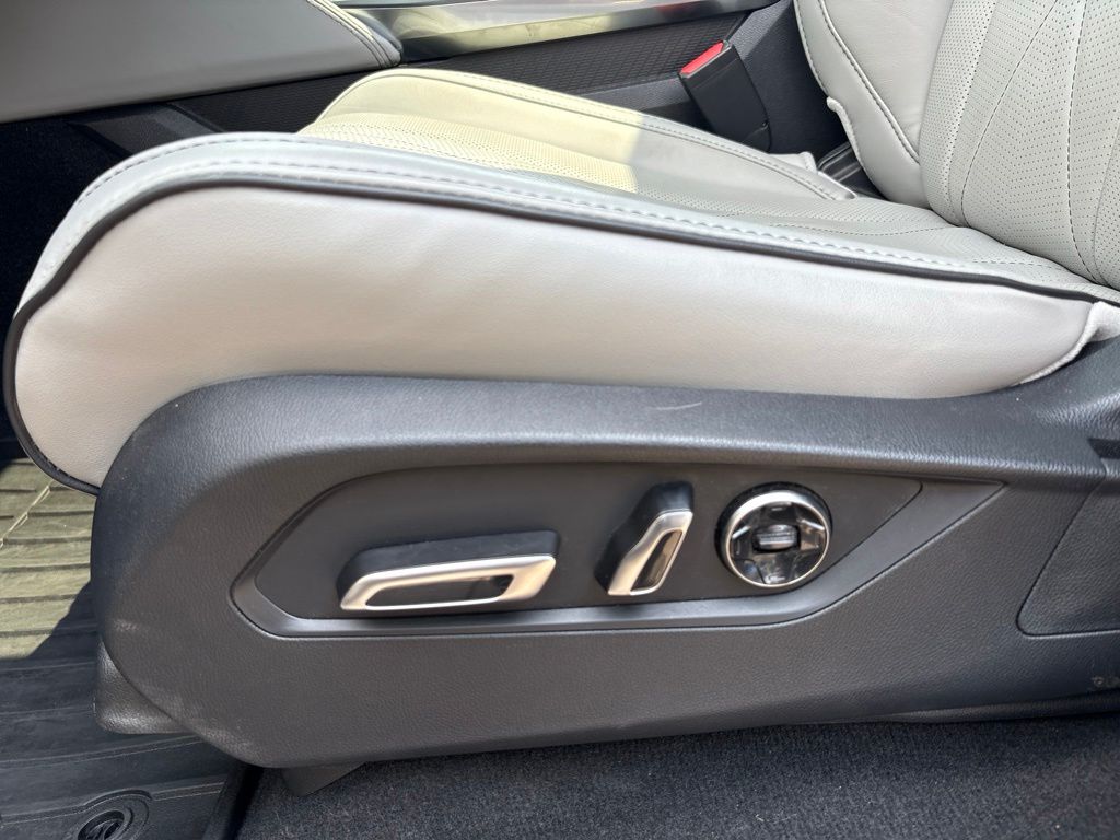 2026 Acura MDX Advance Package
