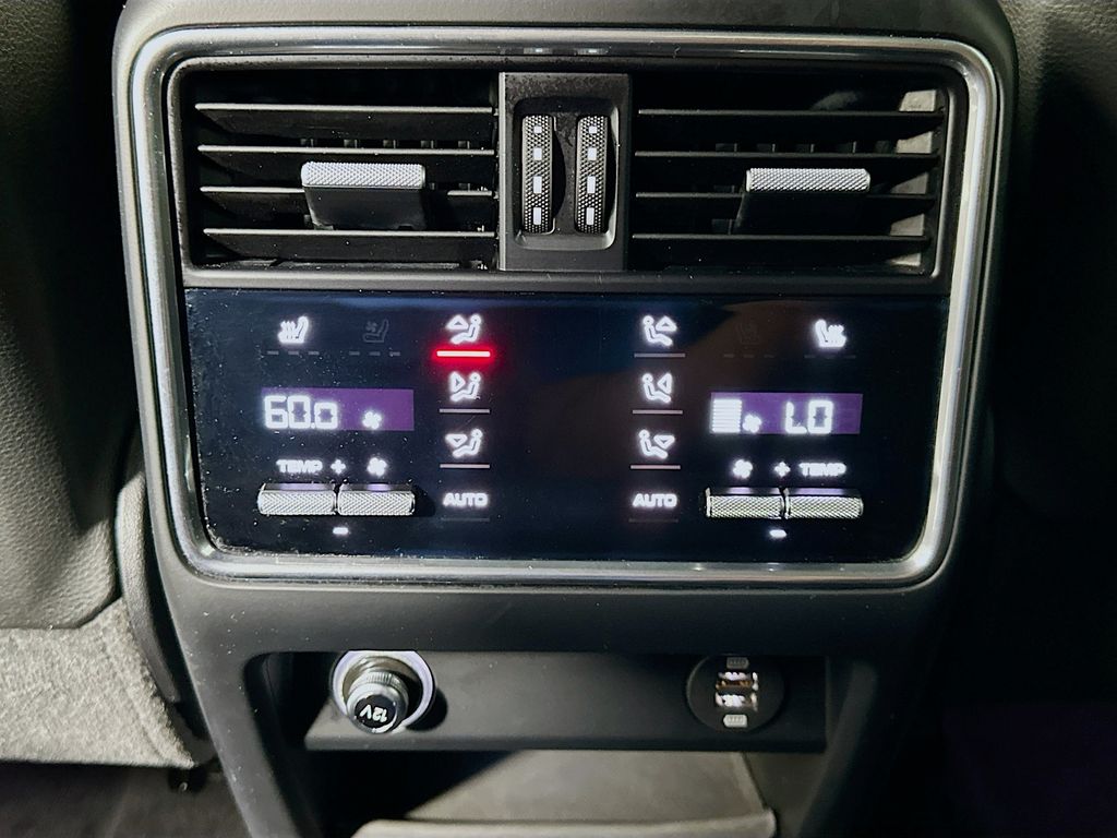 Thumbnail: 2019 Porsche Cayenne - 26