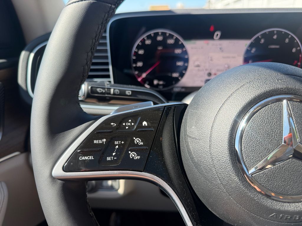 new 2026 Mercedes-Benz GLE car