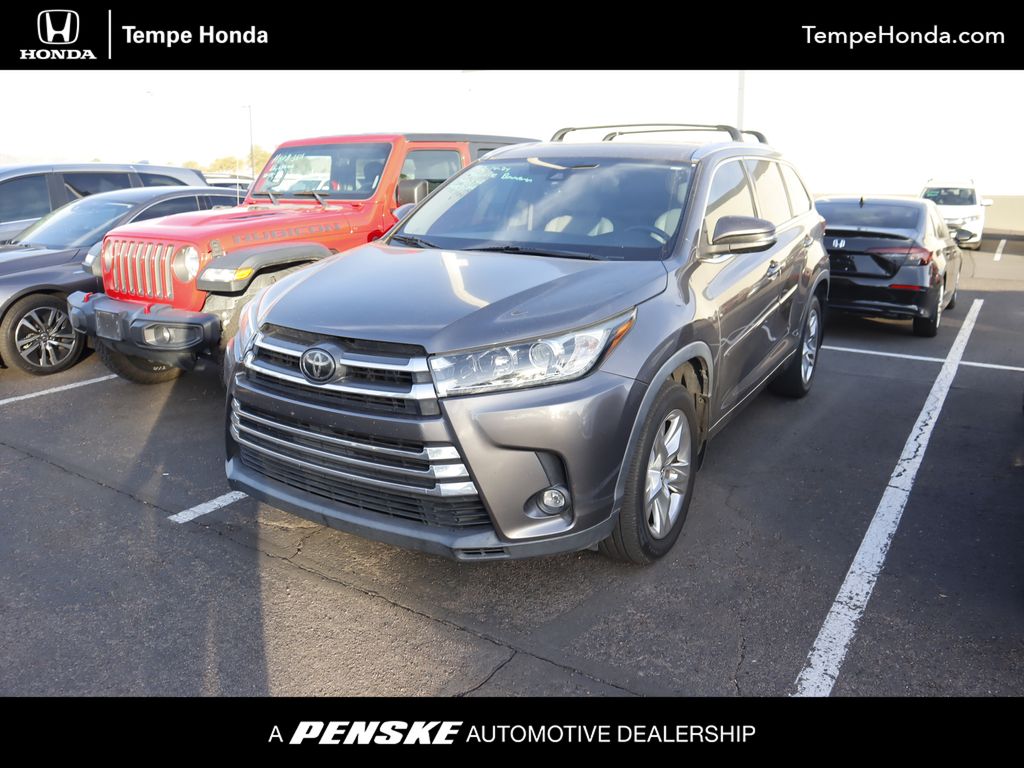 2019 Toyota Highlander Limited -
                Tempe, AZ