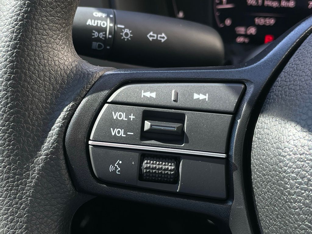 2025 Honda Accord SE 14