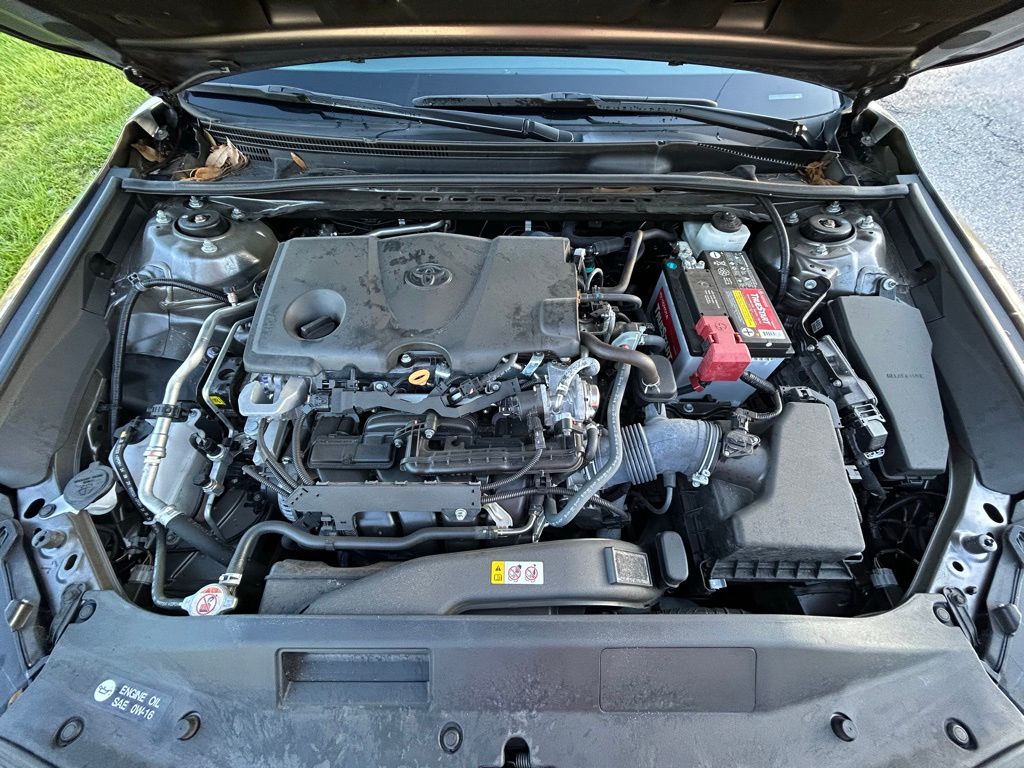Thumbnail: 2021 Toyota Camry - 11