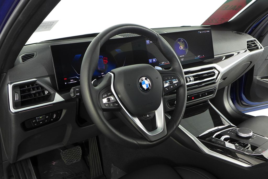 Thumbnail: 2024 BMW 3 Series - 31