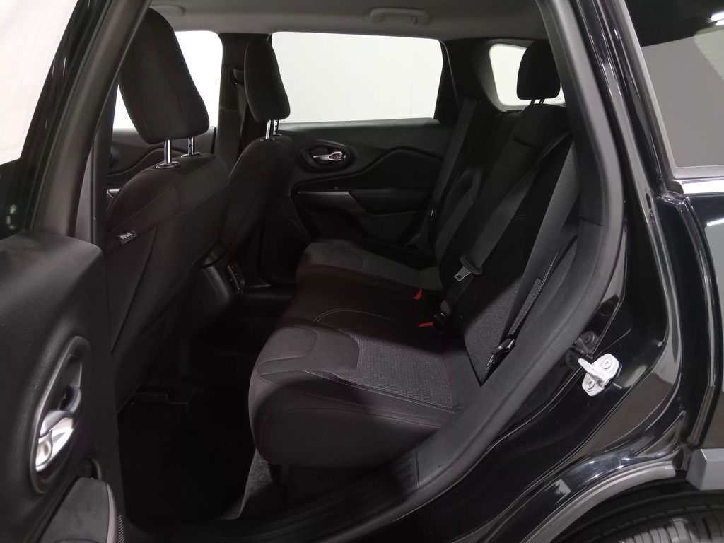 2019 Jeep Cherokee Latitude FWD