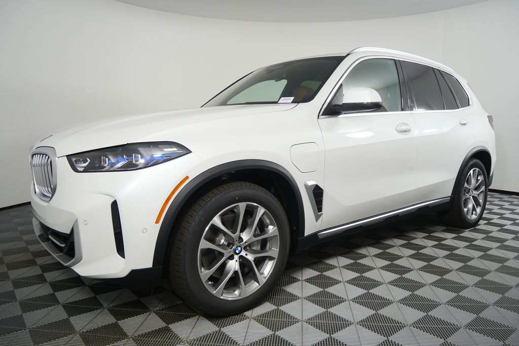 Thumbnail: 2026 BMW X5 - 8