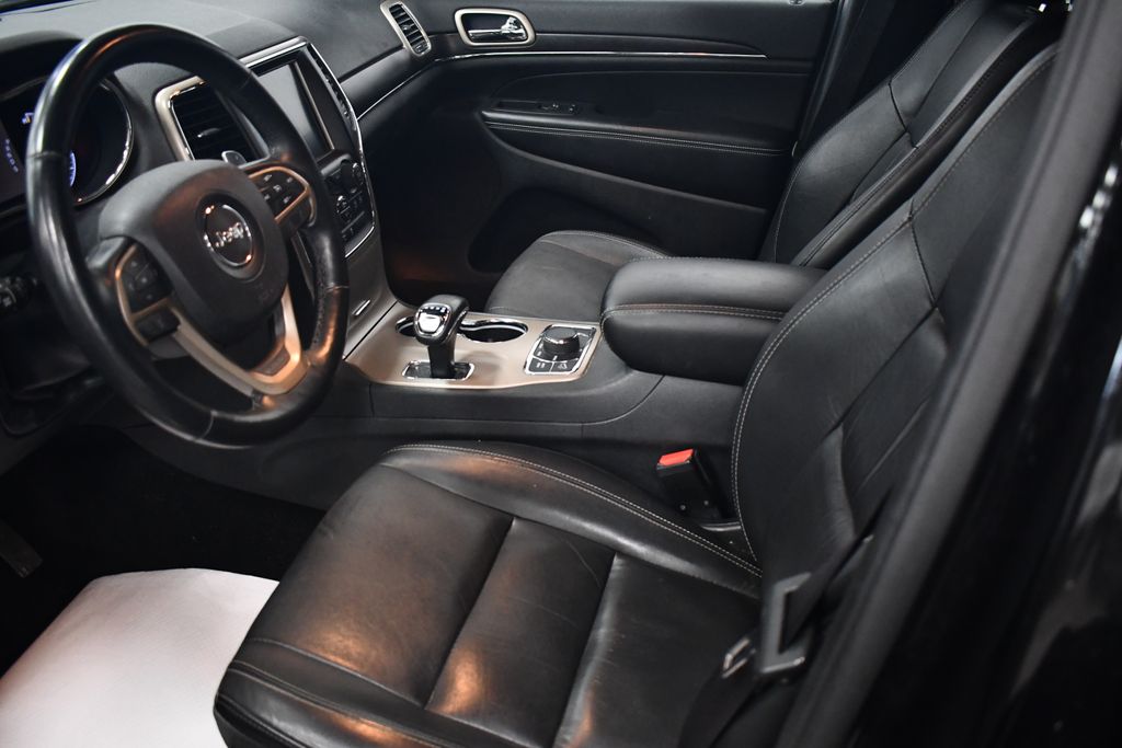 Thumbnail: 2014 Jeep Grand Cherokee - 6