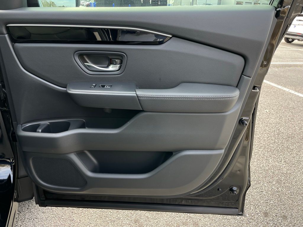 Thumbnail: 2026 Honda Pilot - 28