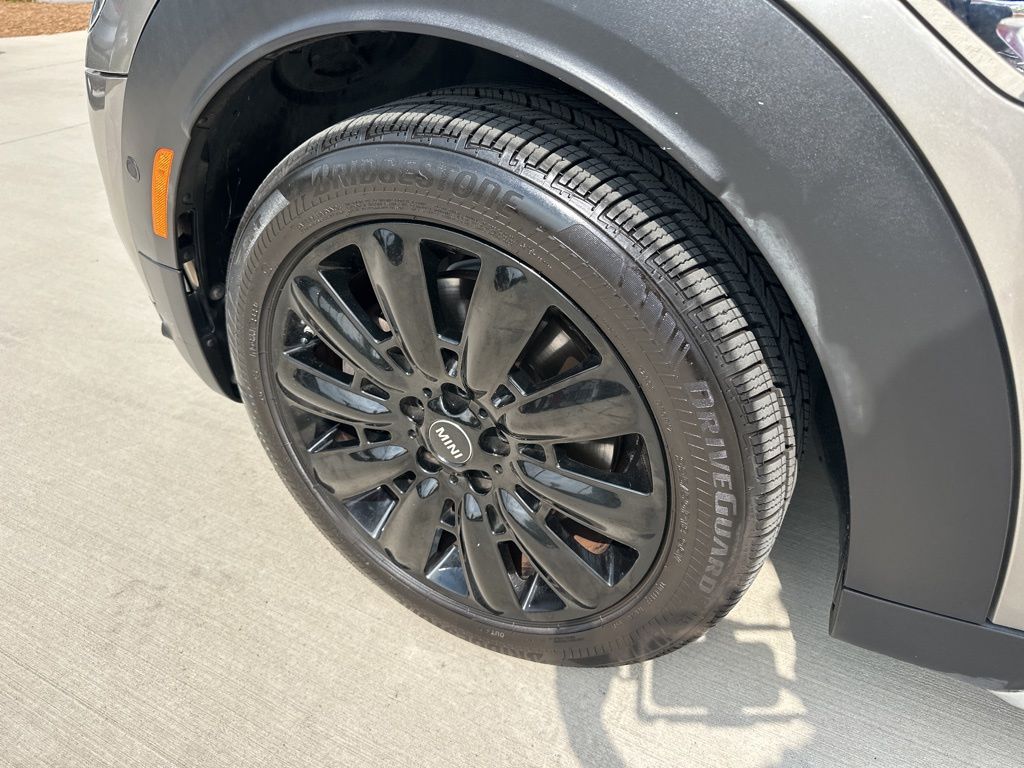 2018 Melting Silver Metallic MINI Countryman E Countryman AWD SUV
