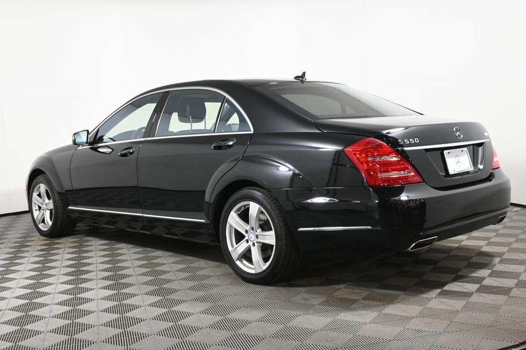 2010 Mercedes-Benz S-Class S 550 5