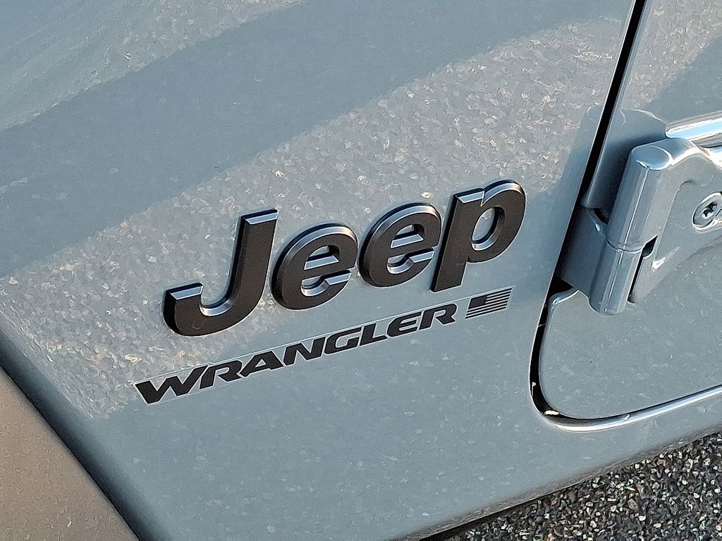 New 2026 Jeep Wrangler SUV