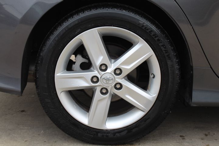 Used Car 2014 Toyota Camry  L For Sale Under $12,000 In Georgetown, Texas