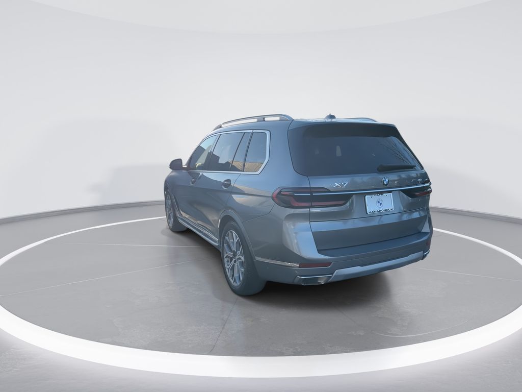 Thumbnail: 2024 BMW X7 - 6