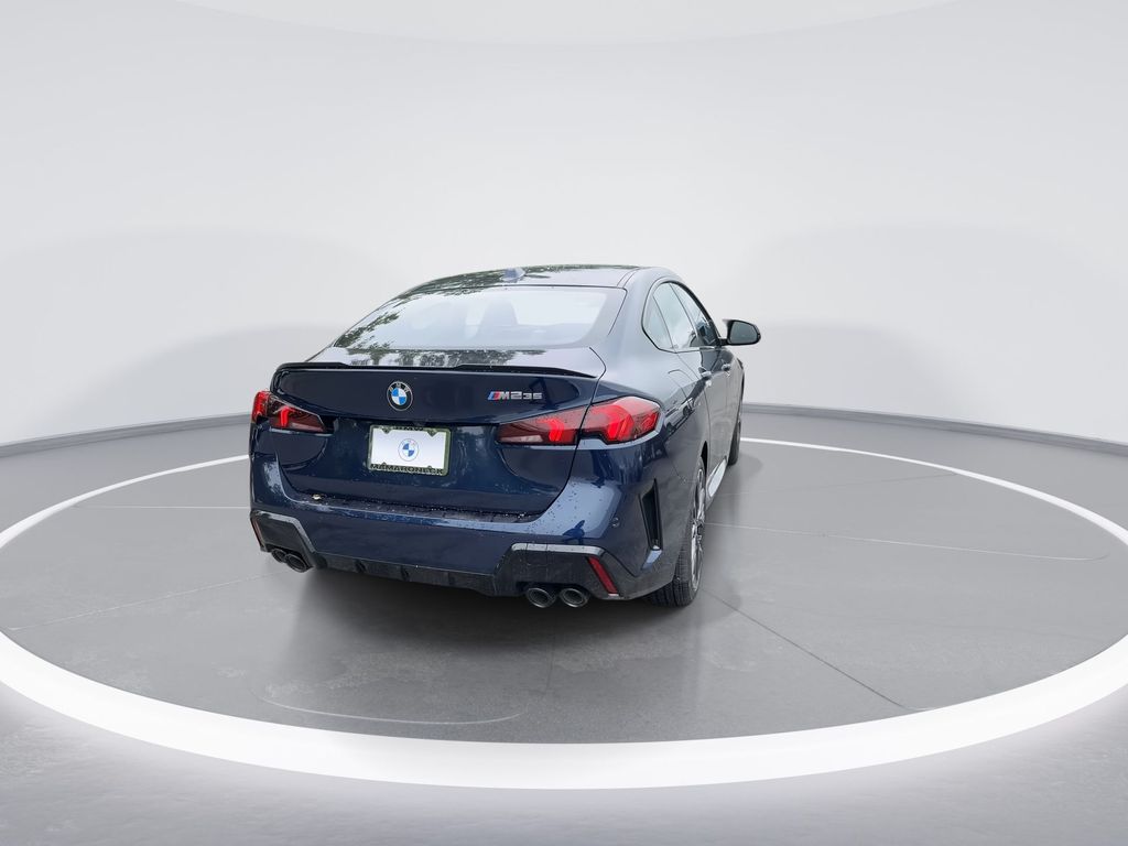 Thumbnail: 2025 BMW 2 Series - 7