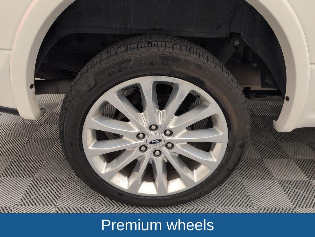Used 2019 White Ford Limited image 18