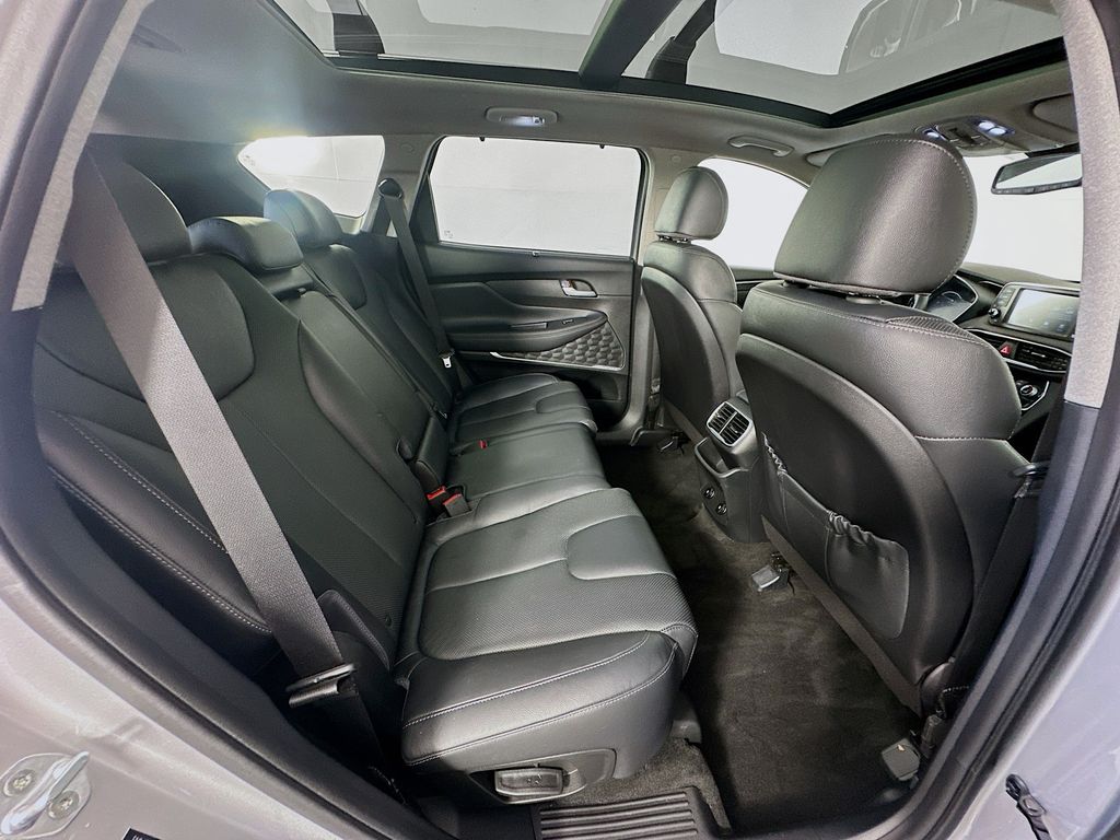 Thumbnail: 2020 Hyundai Santa Fe - 25